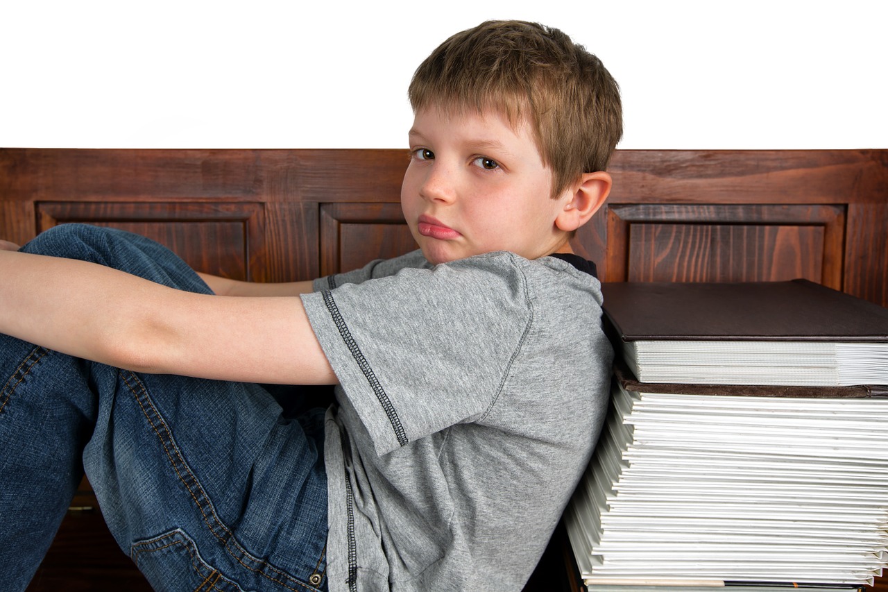 Czy rodzice powinni pomagać dziecku w odrabianiu lekcji?
